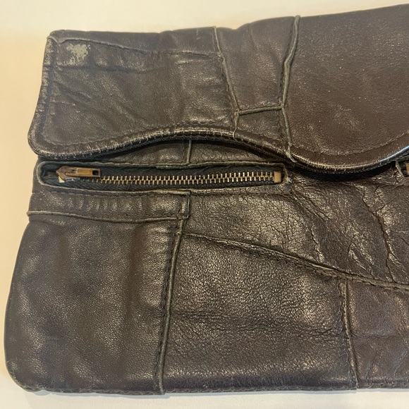 Vintage Leather Clutch - Picture 3 of 8